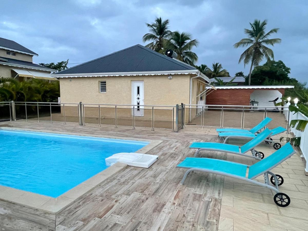 Les Villas Sarah Le Moule Ngoại thất bức ảnh