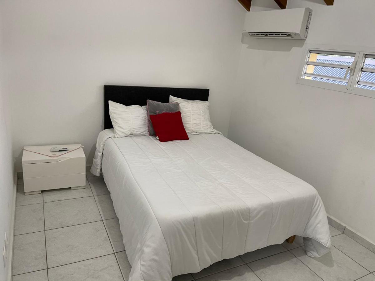 Les Villas Sarah Le Moule Ngoại thất bức ảnh